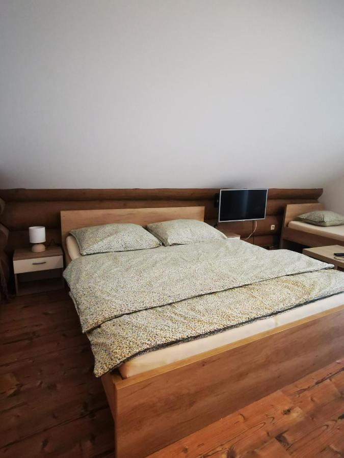 Koliba Pod Skalami Sulov