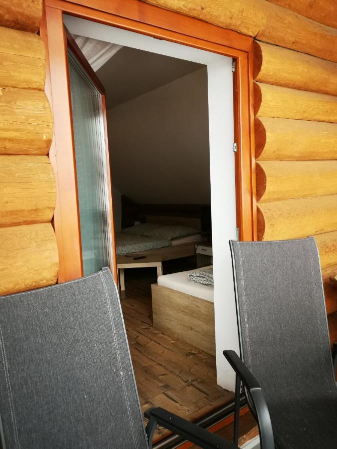 Koliba Pod Skalami Chalet Sulov